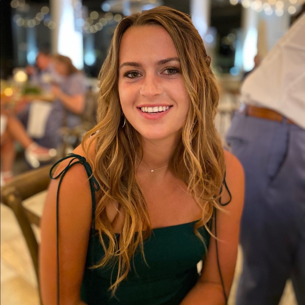 Meet your Posher, Noelle